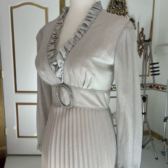 Vintage Silver dress - Picture 3 of 3